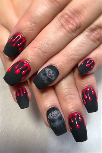 Black and Red Halloween nails 