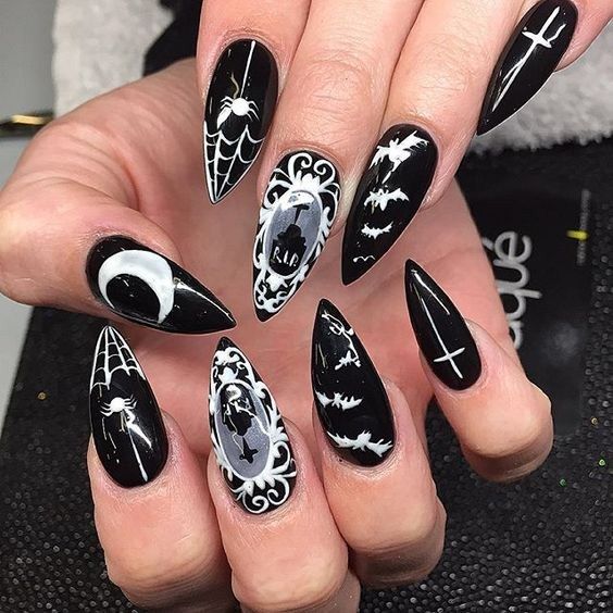 Halloween Nails Ideas