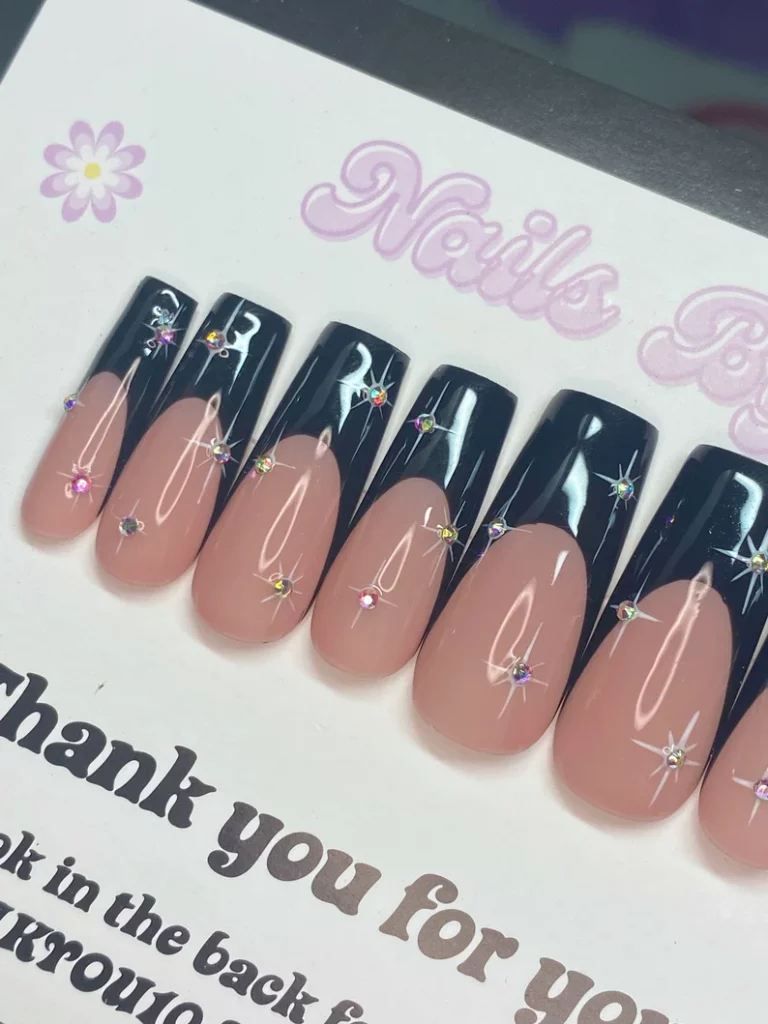 Starlight Press On Nail Set