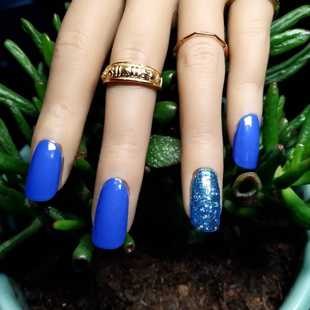 Best Blue Summer Nails 34