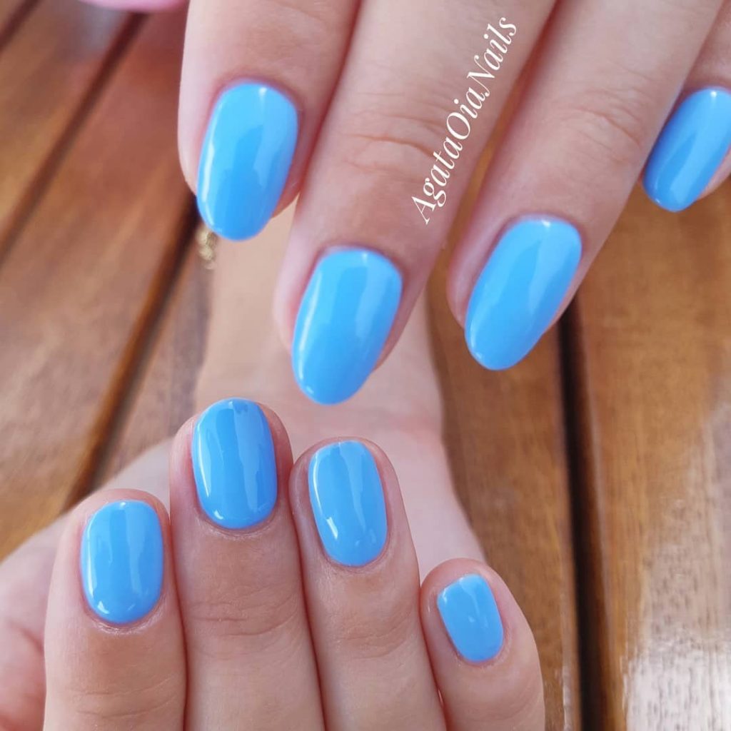 Best Blue Summer Nails 4