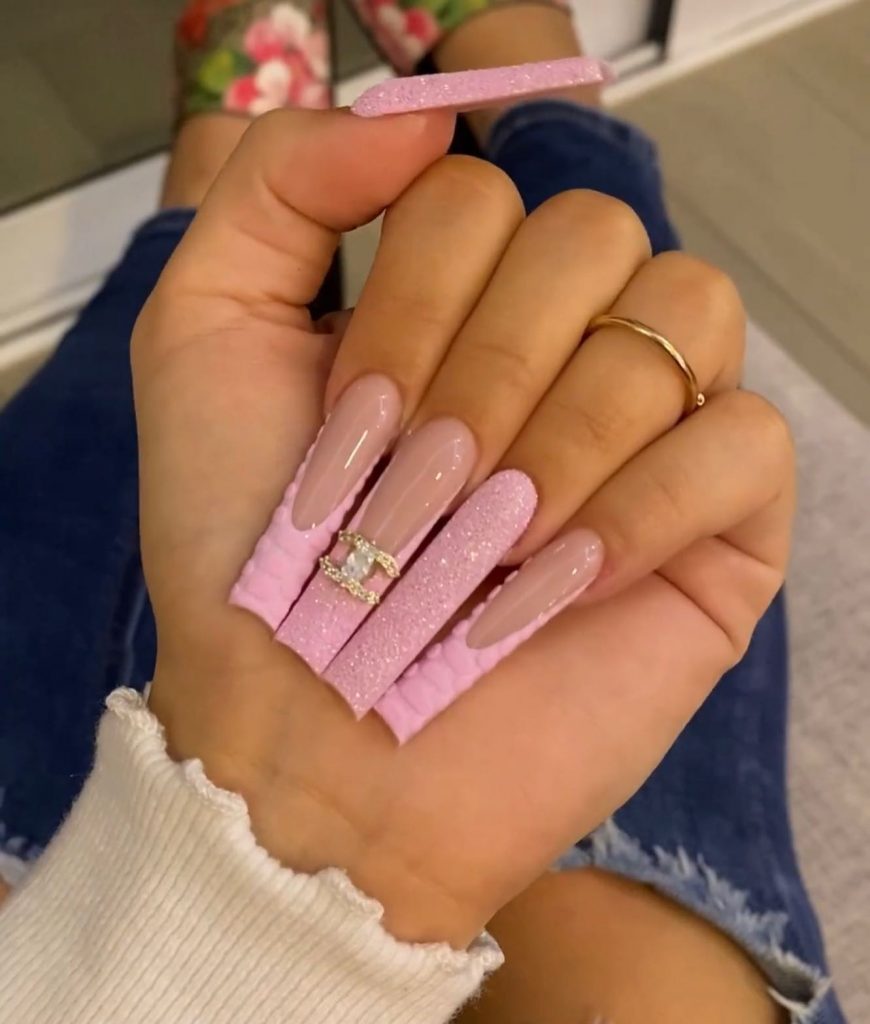 Light Baby Swag long Pink Nails with Gold and Rhinestone