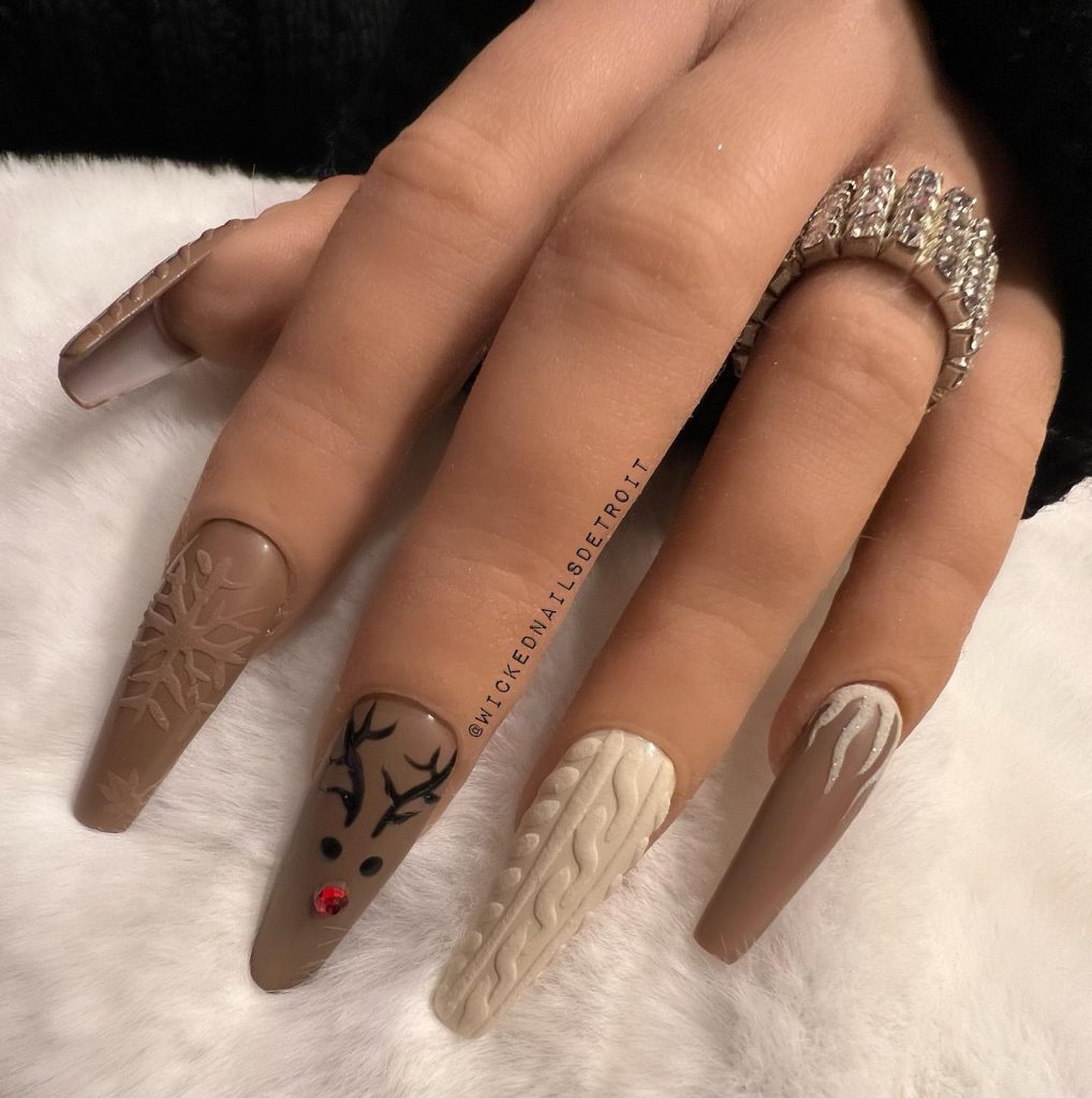 316Reindeer Nails Design Ideas