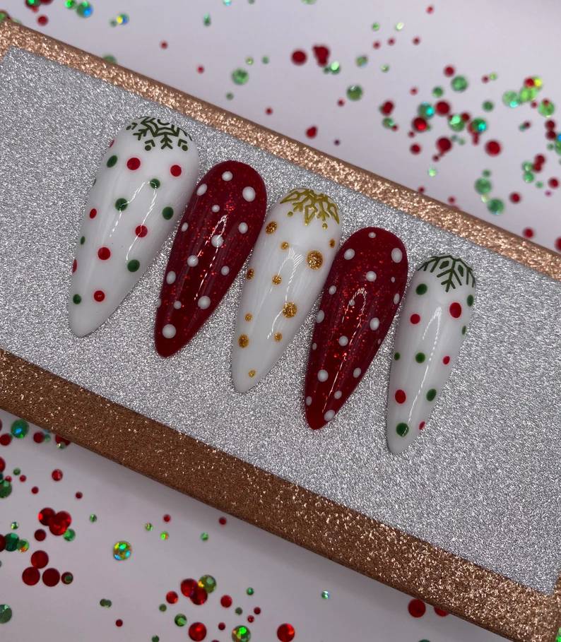 Beautiful Red, White and Green Christmas Press On Nails