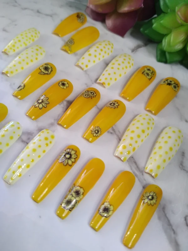 Bright yellow long summer vibe coffin nails