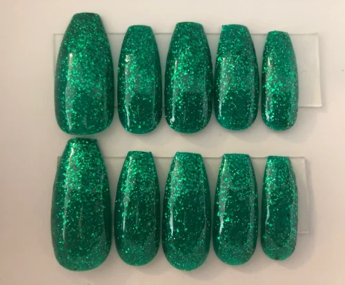 Glitter Green St Patricks Day nails