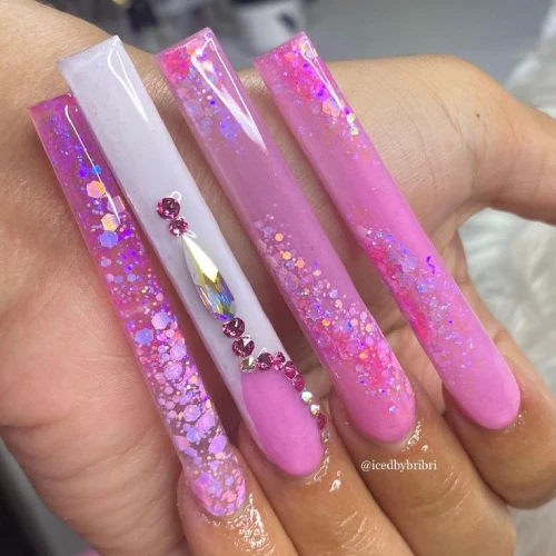 Long Acrylic Nails With Designs f68e0636ec71a3ecc6c809ff872b4