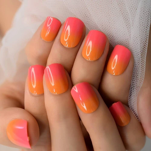 Short Ombre Red and Orange Nail Ideas