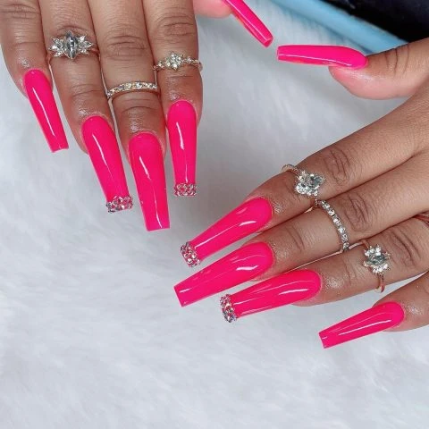 Hot Pink Nails with Diamonds 480x480 1