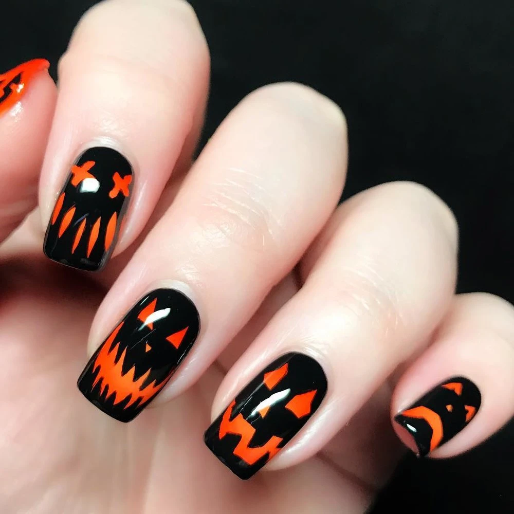 Pumpkin Nail Art 13