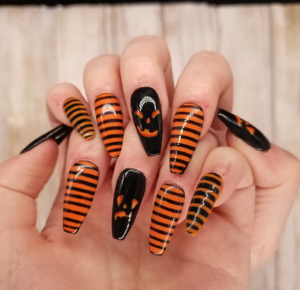 Pumpkin Nail Art 7