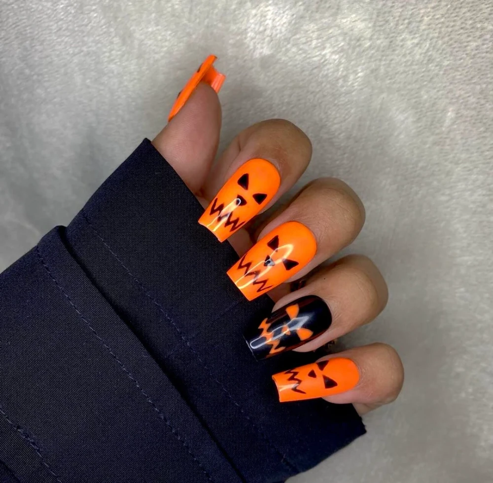 Pumpkin Nail Art 8