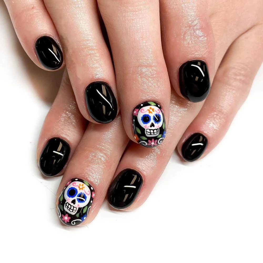 Halloween Pretty Skull Fake Short Nails