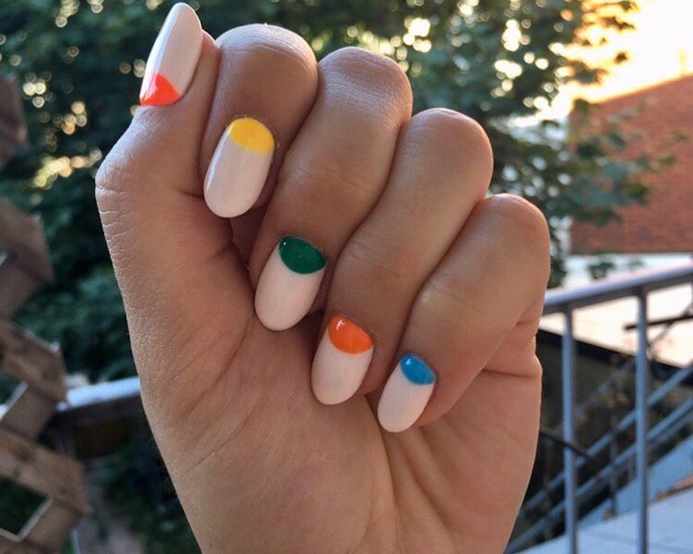 Negative Space: The Art of Empty Canvas on Short Oval Nails